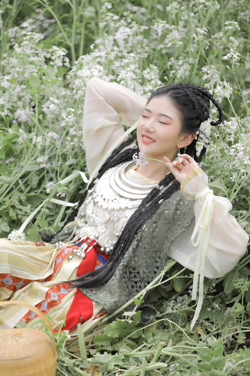 YiTuYu艺图语 Vol.1817 Suan La Tang Er
