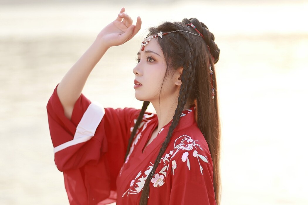 YiTuYu艺图语 Vol.1824 Yi Yue