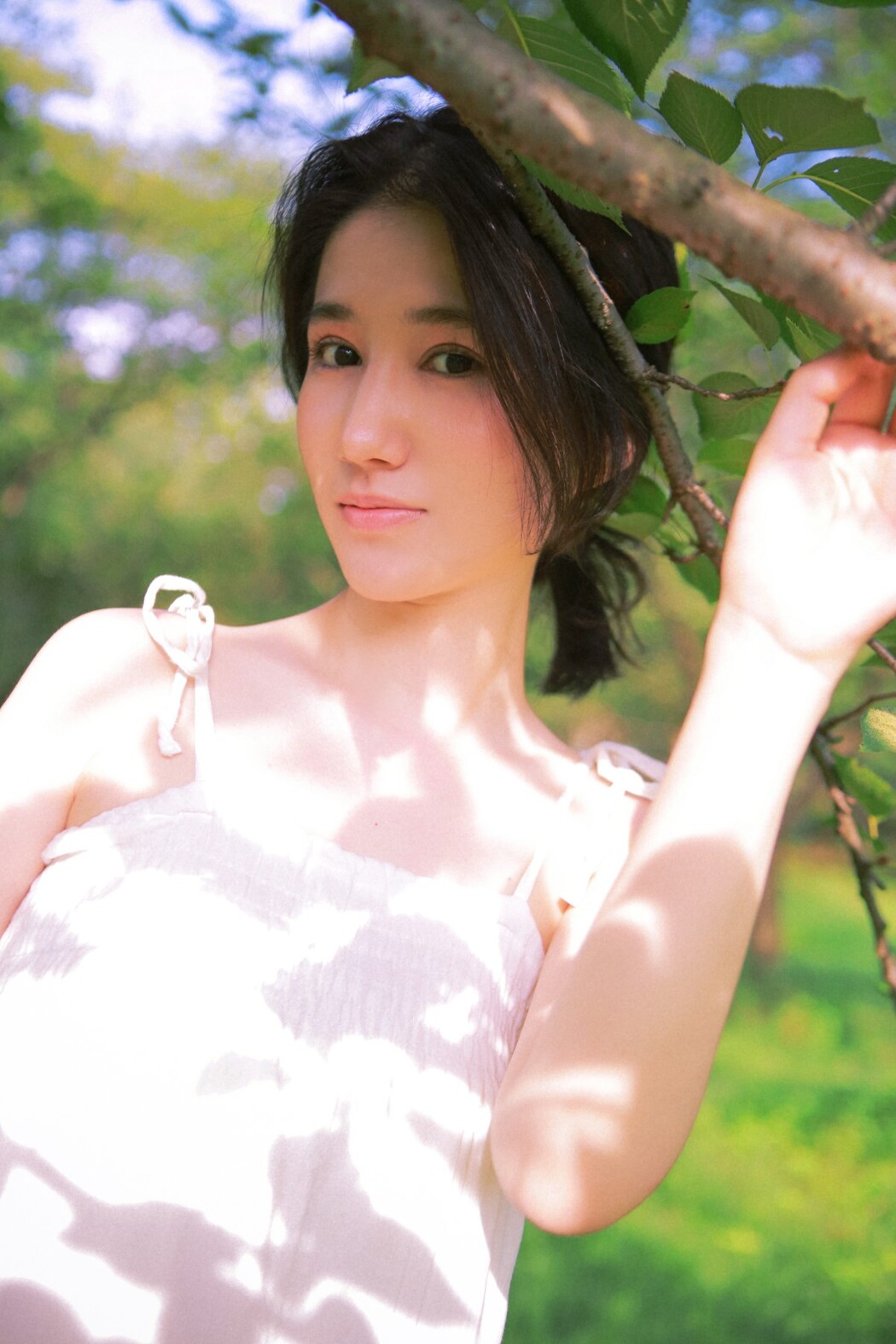 YiTuYu艺图语 Vol.1827 Qian
