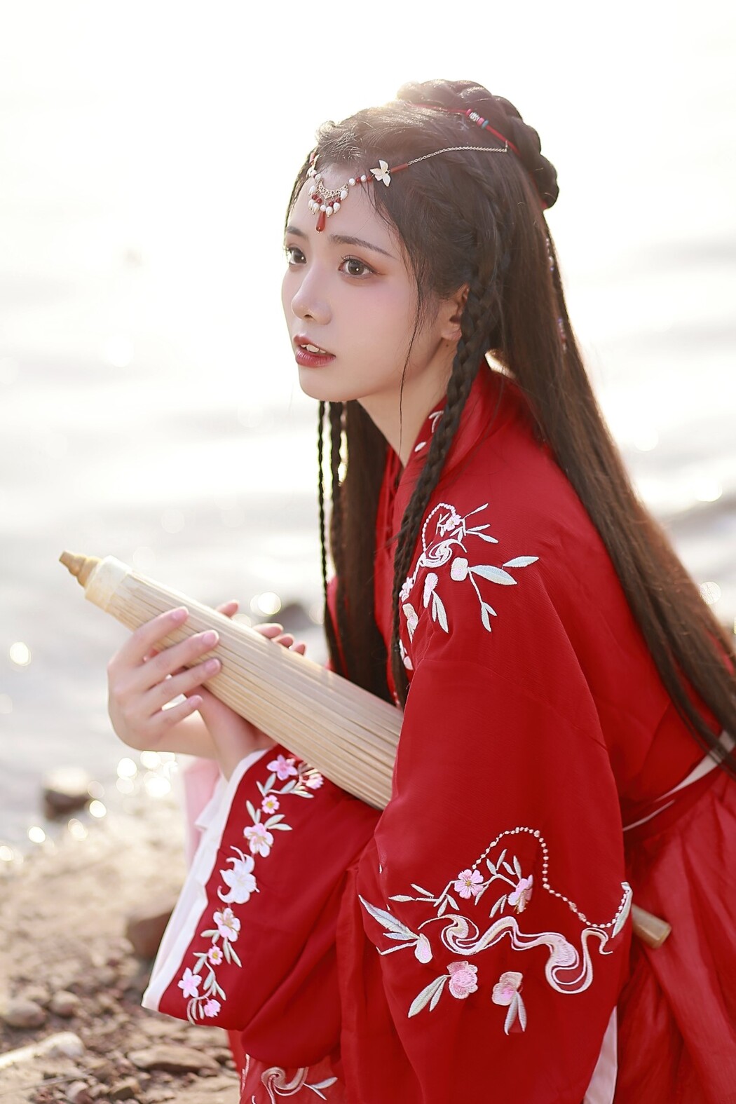YiTuYu艺图语 Vol.1824 Yi Yue
