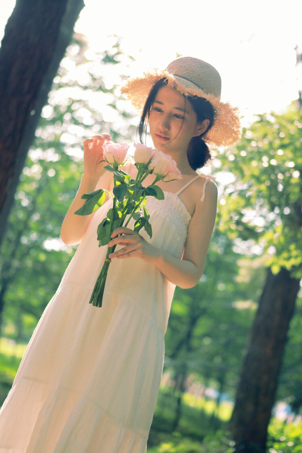 YiTuYu艺图语 Vol.1827 Qian