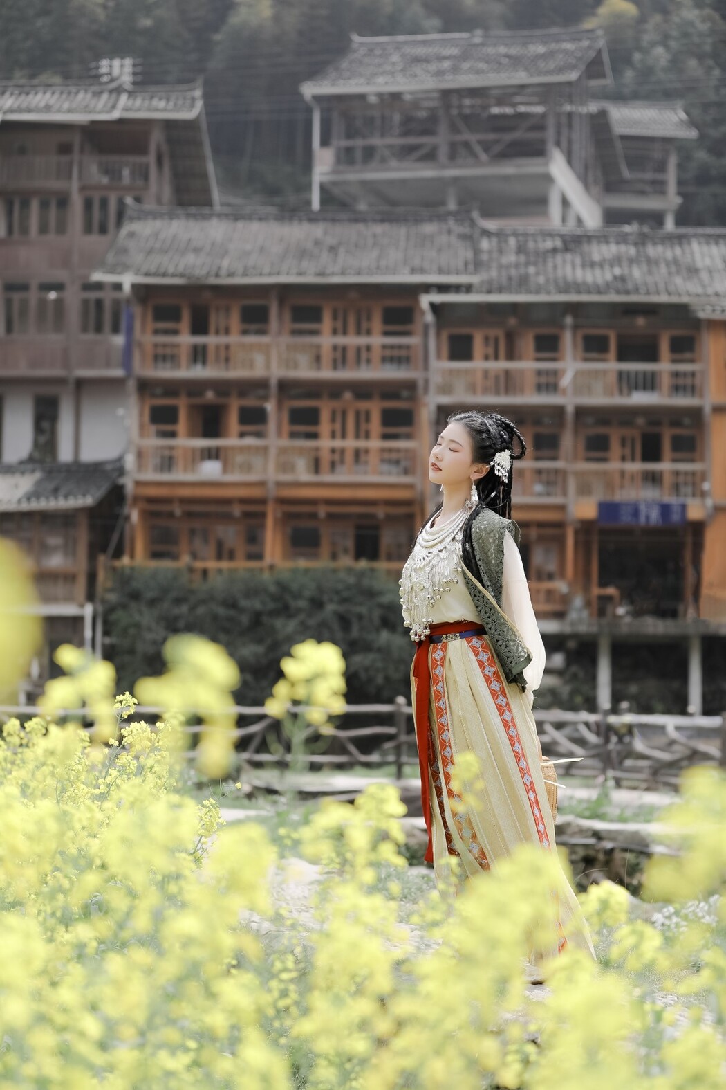 YiTuYu艺图语 Vol.1817 Suan La Tang Er