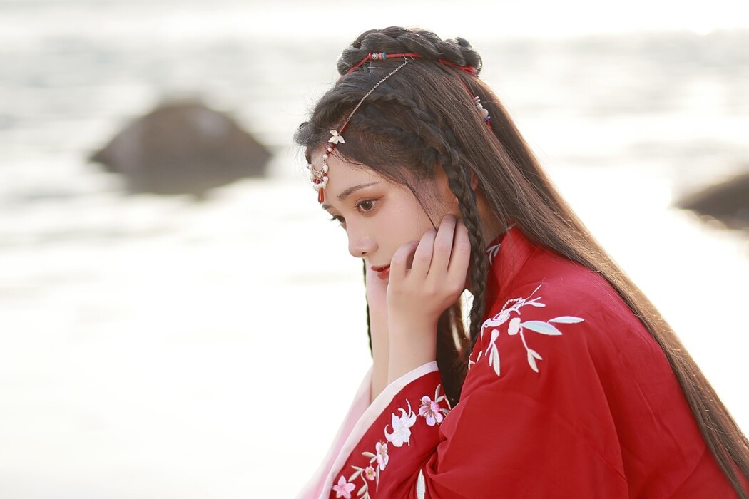 YiTuYu艺图语 Vol.1824 Yi Yue