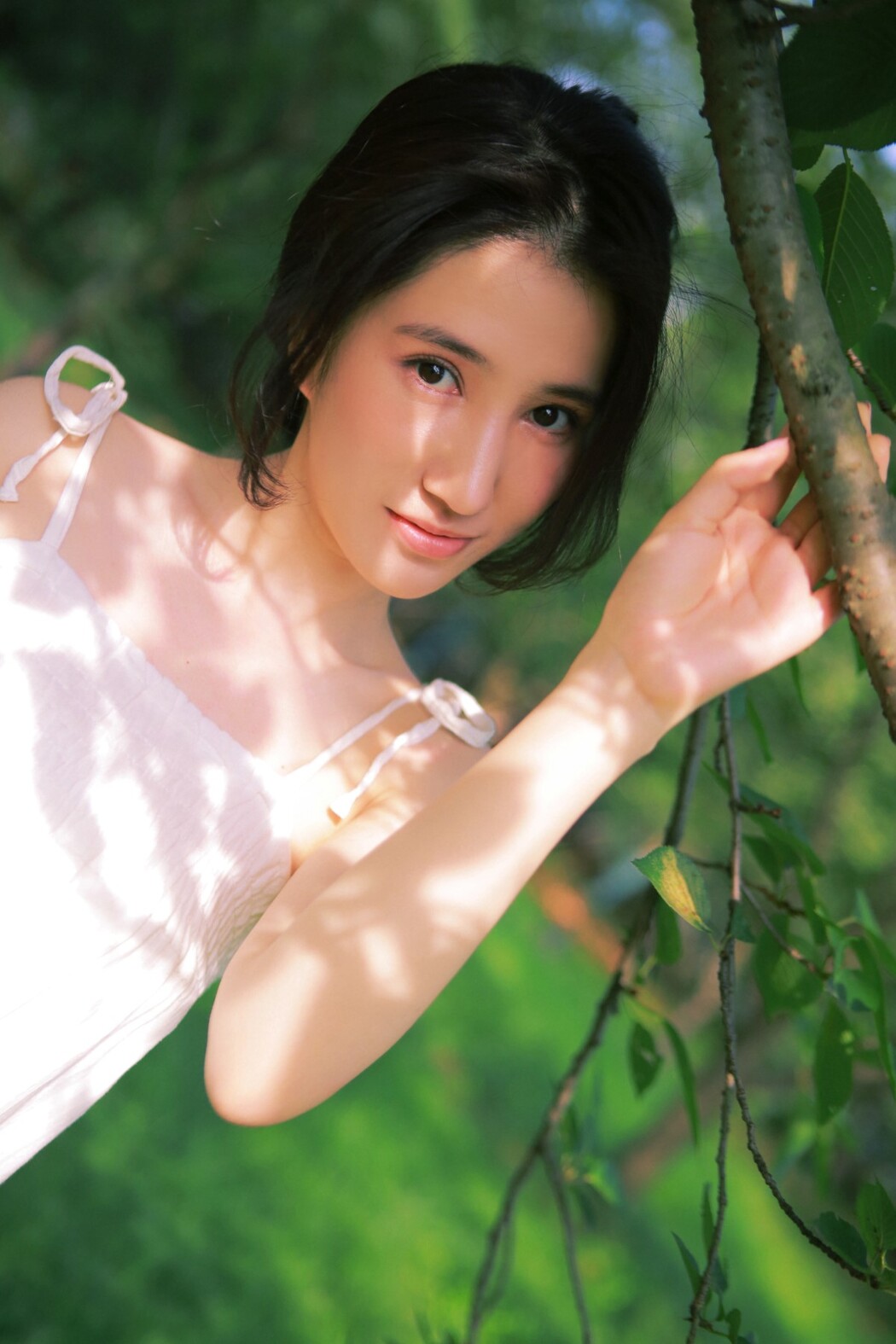 YiTuYu艺图语 Vol.1827 Qian