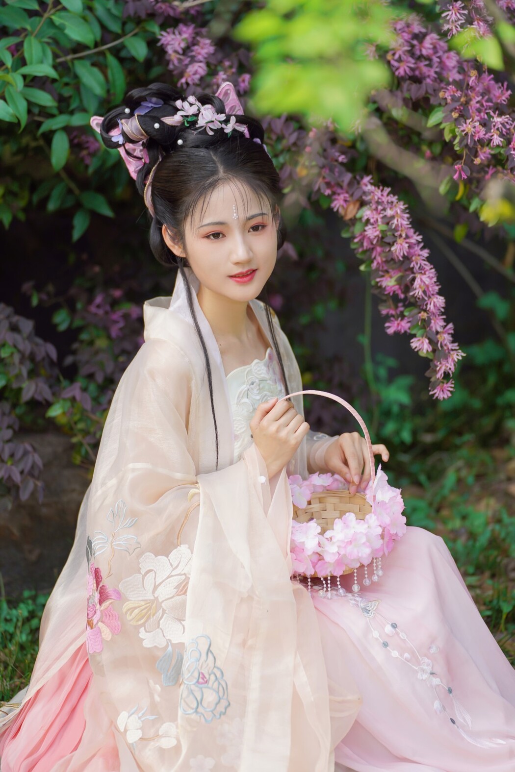 YiTuYu艺图语 Vol.1893 Jing Ko
