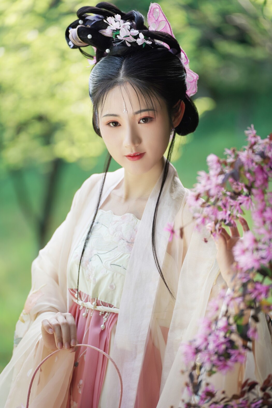 YiTuYu艺图语 Vol.1893 Jing Ko