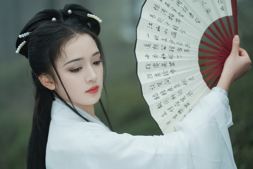 YiTuYu艺图语 Vol.1899 Tang Si Jia Sylvia