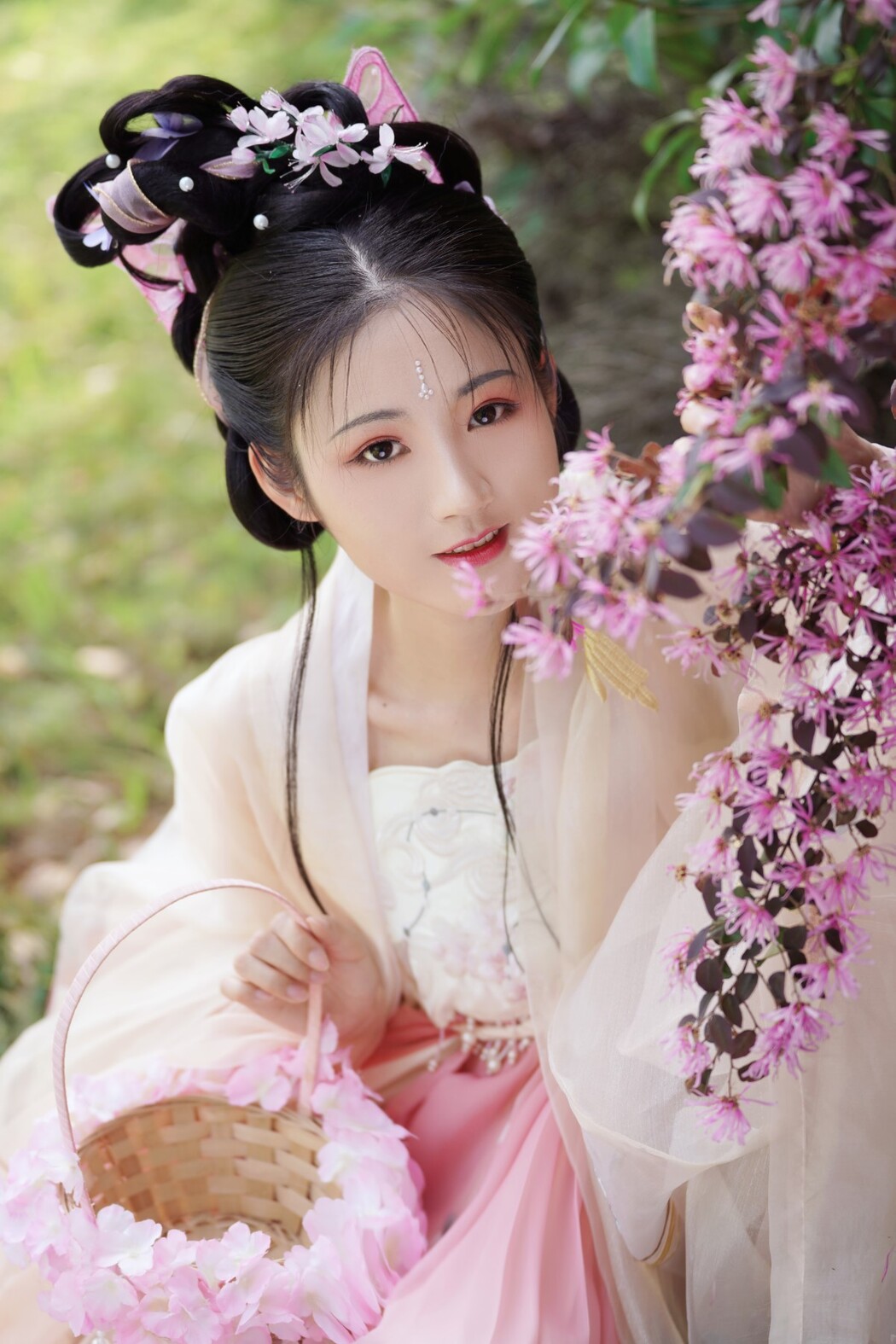 YiTuYu艺图语 Vol.1893 Jing Ko