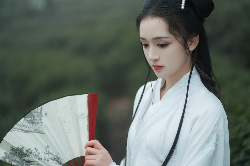 YiTuYu艺图语 Vol.1899 Tang Si Jia Sylvia