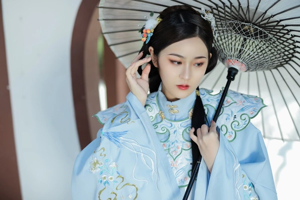 YiTuYu艺图语 Vol.1937 Shi Min Ya