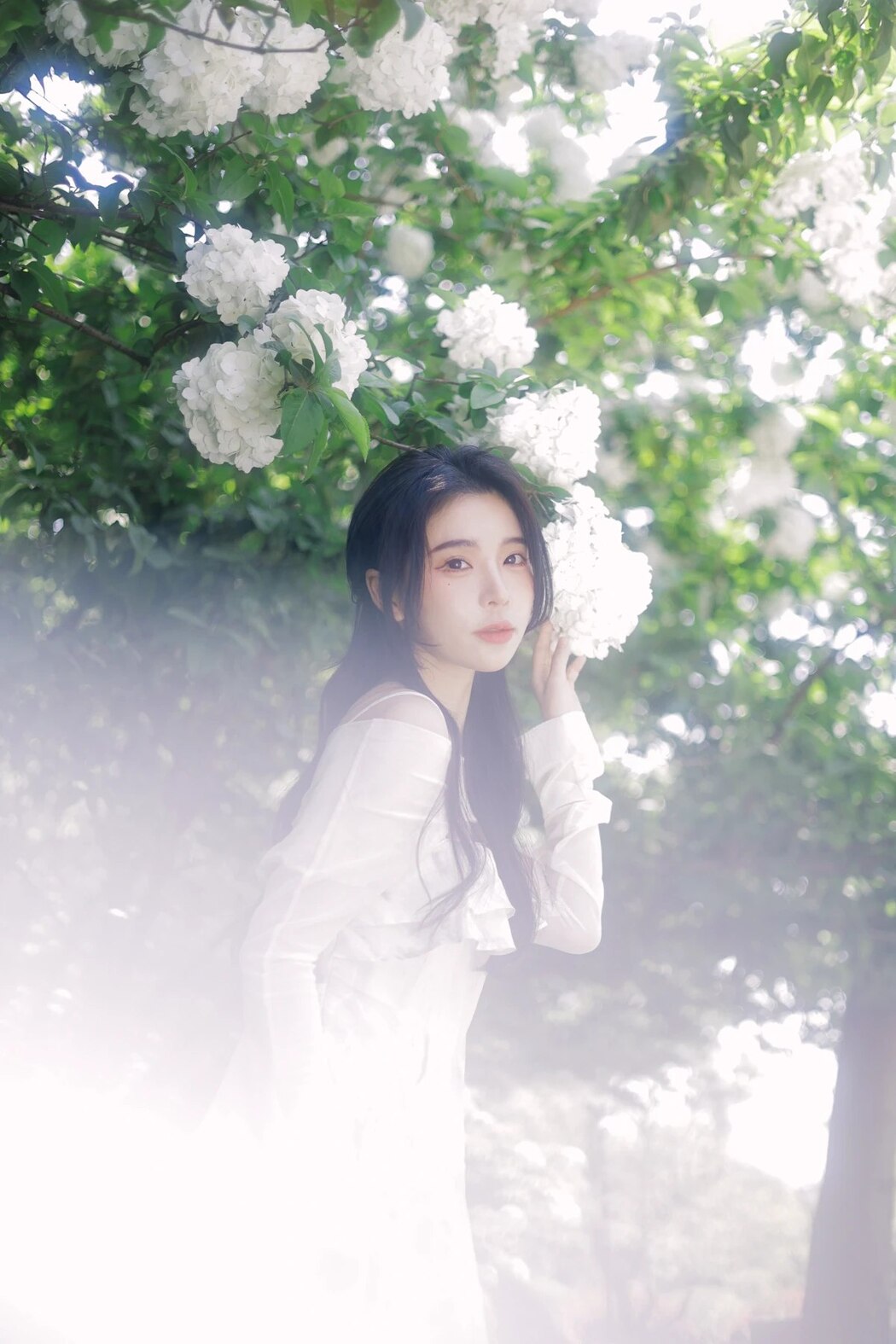YiTuYu艺图语 Vol.1912 Rong Rong