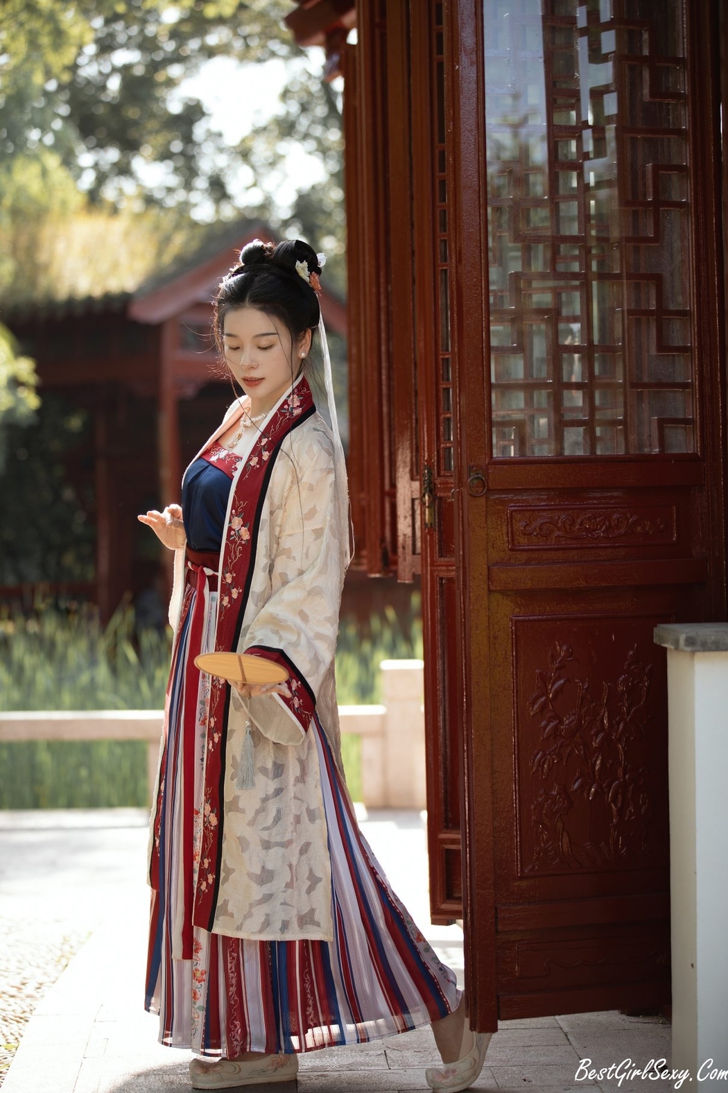 YiTuYu艺图语 Vol.190 Xiao Xiao