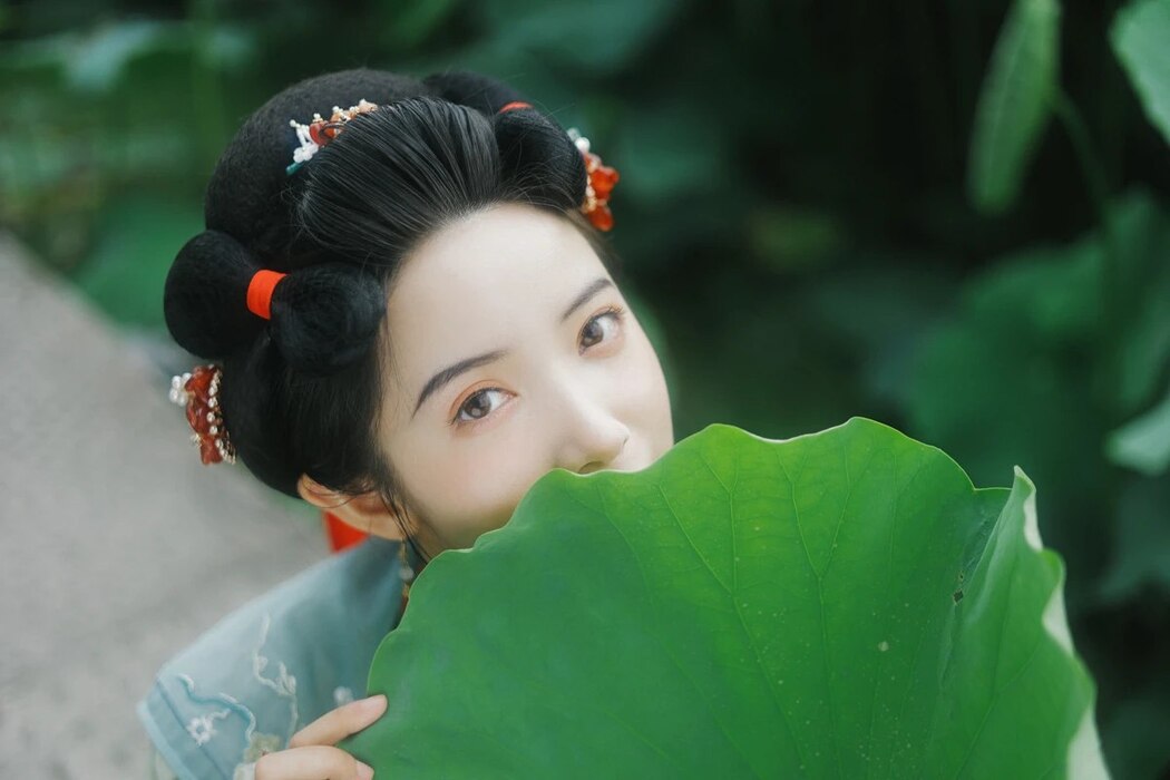 YiTuYu艺图语 Vol.1966 Yi Zhi a Meng Zai