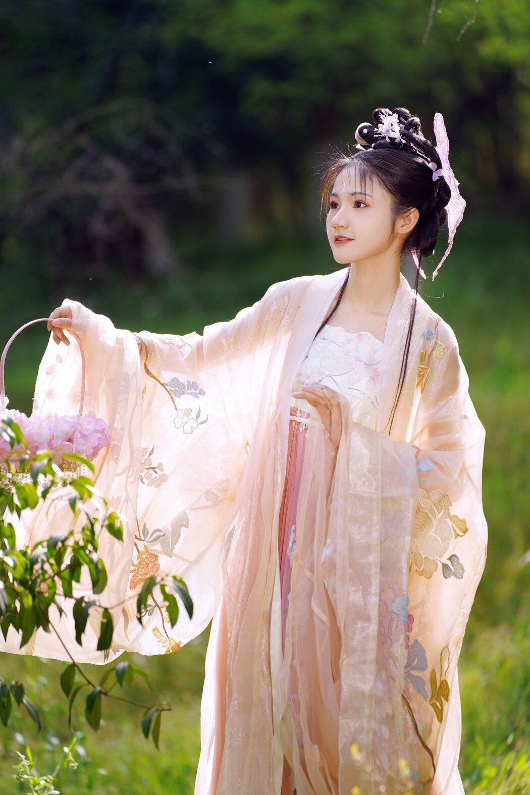 YiTuYu艺图语 Vol.1893 Jing Ko