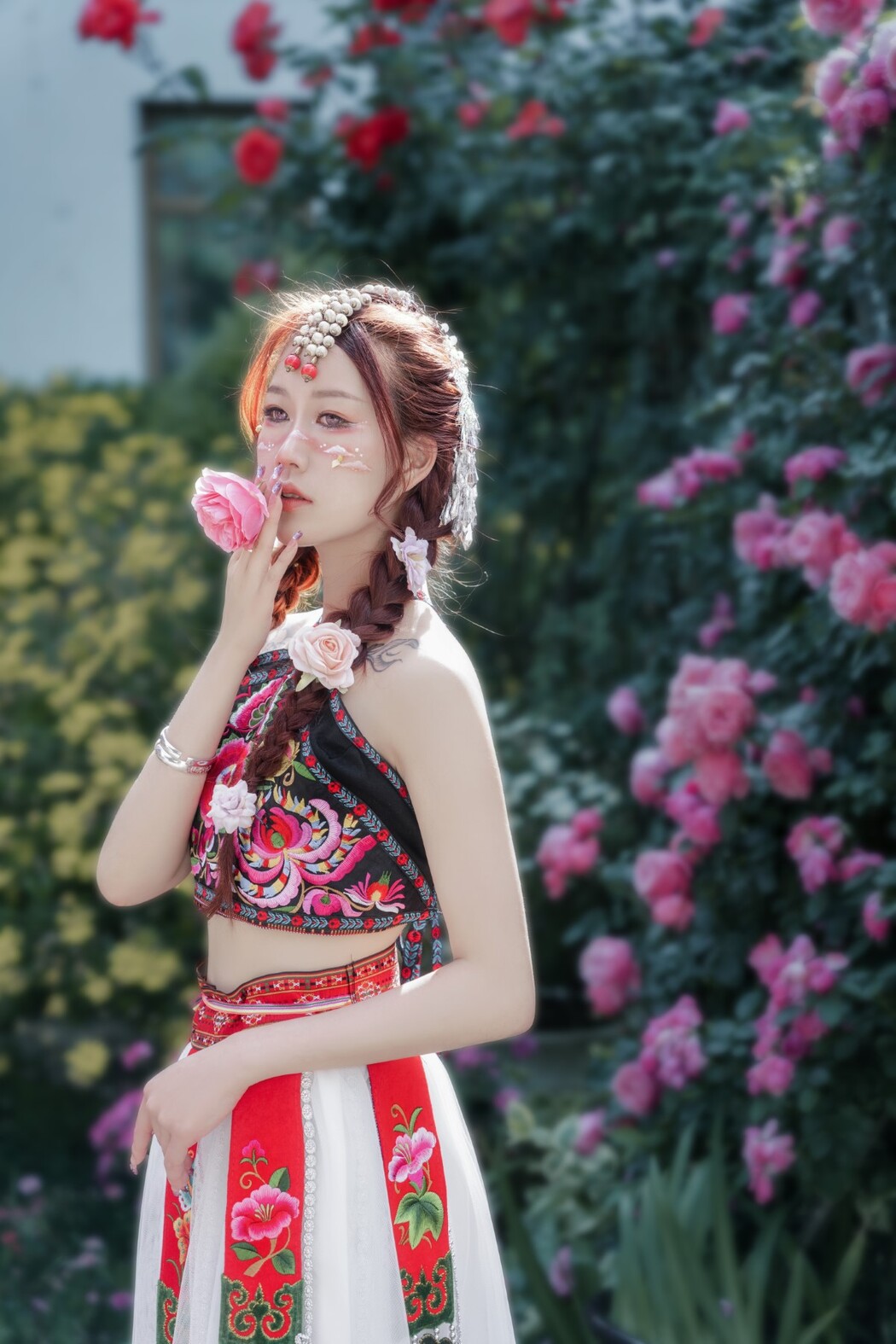YiTuYu艺图语 Vol.1844 Deng Wa Er