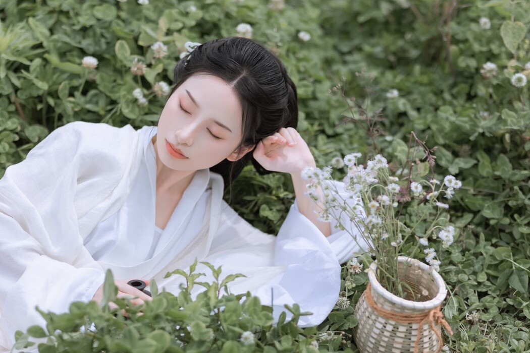 YiTuYu艺图语 Vol.1904 Mou Xiao Yao