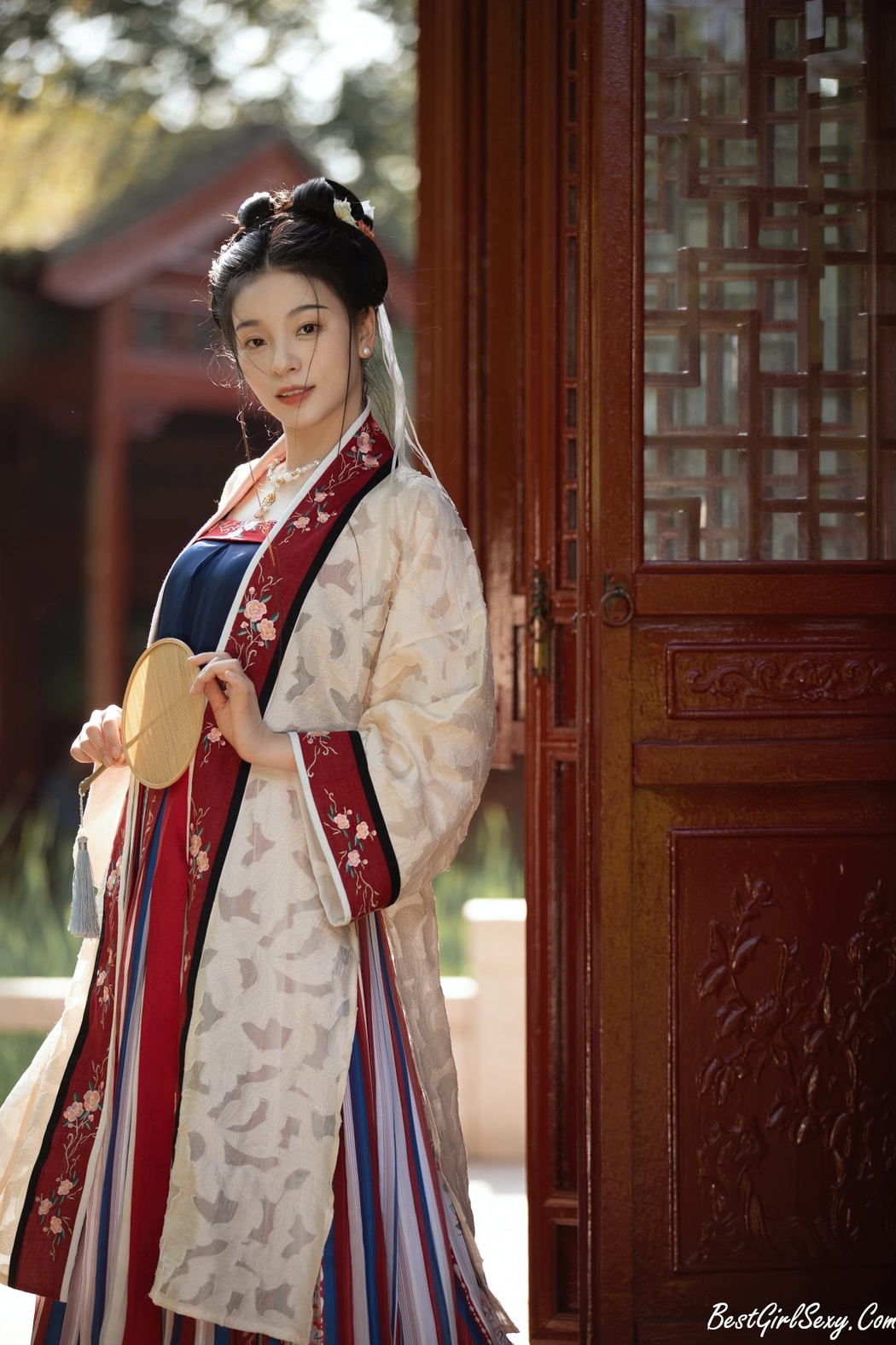YiTuYu艺图语 Vol.190 Xiao Xiao