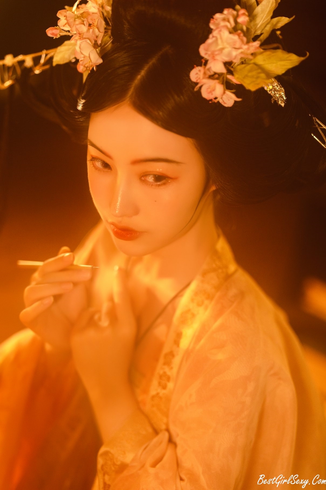 YiTuYu艺图语 Vol.197 Lan Yin