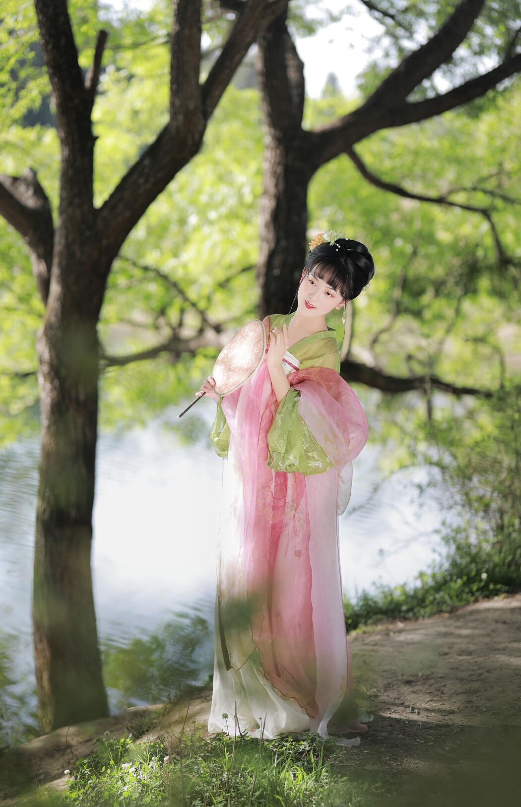 YiTuYu艺图语 Vol.1856 Shun Jin