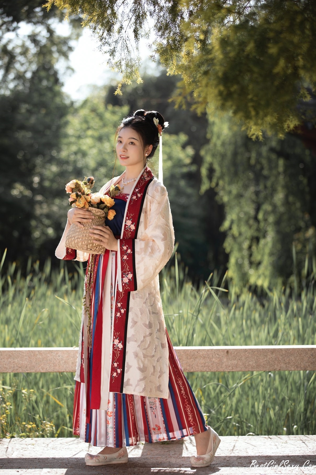 YiTuYu艺图语 Vol.190 Xiao Xiao