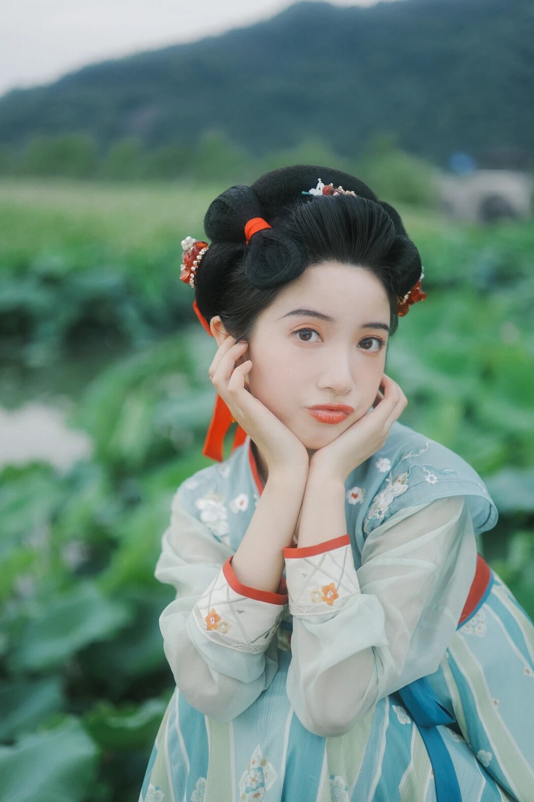 YiTuYu艺图语 Vol.1966 Yi Zhi a Meng Zai