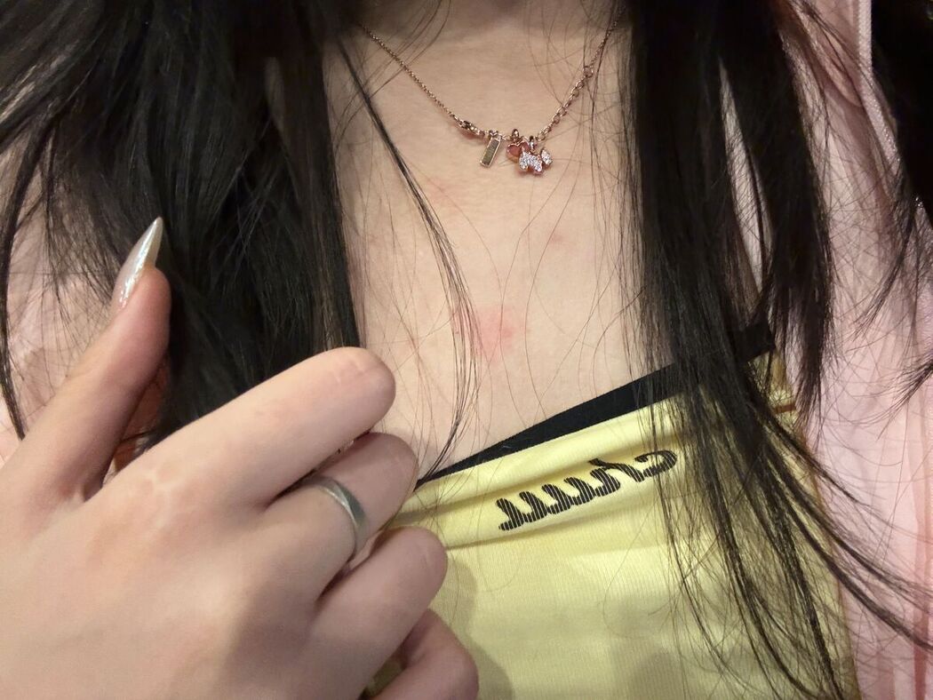 Coser@千岛酱 – 酥胸白虎一线天萝莉 福利姬福利 Part3