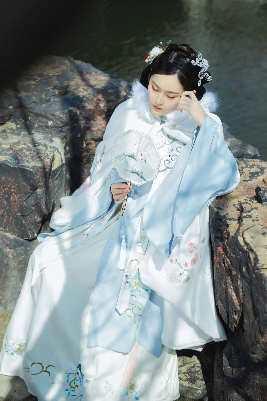YiTuYu艺图语 Vol.1937 Shi Min Ya