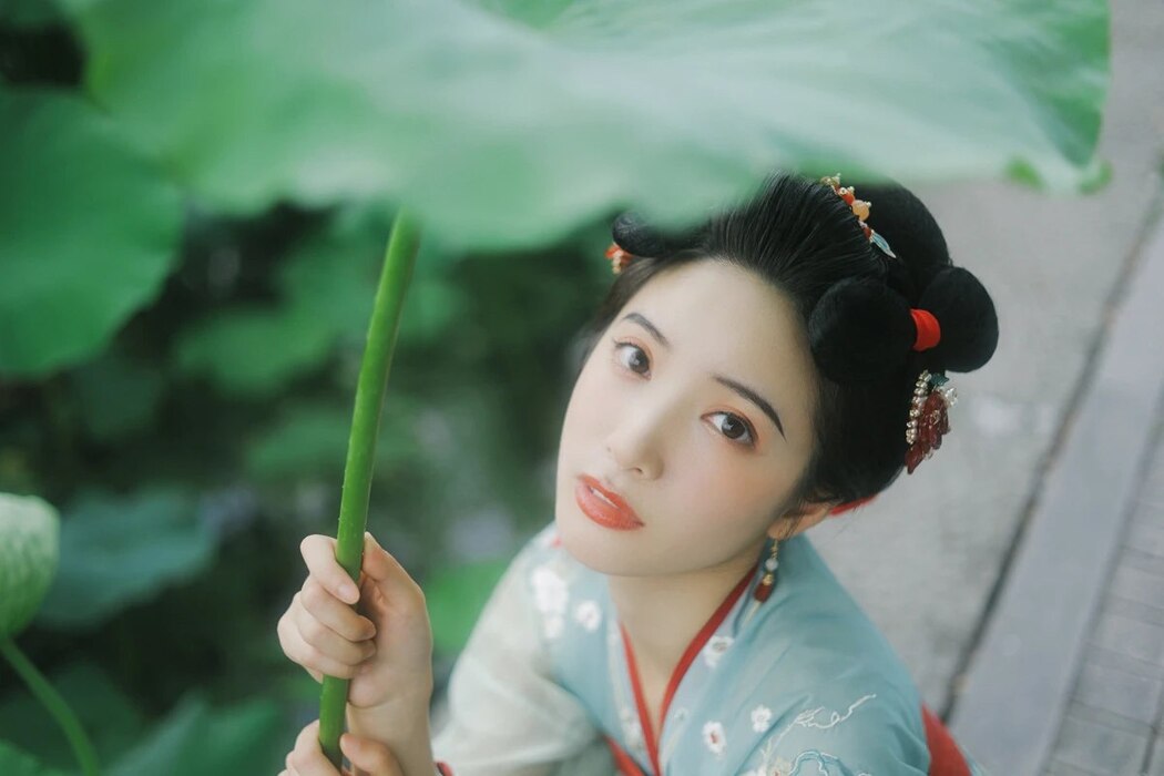 YiTuYu艺图语 Vol.1966 Yi Zhi a Meng Zai