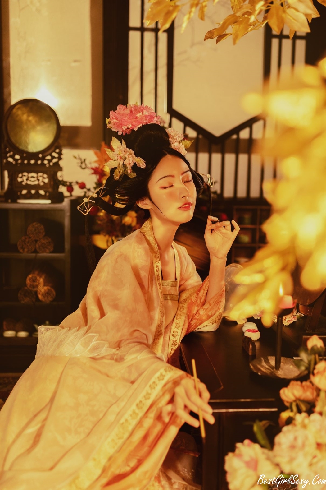 YiTuYu艺图语 Vol.197 Lan Yin