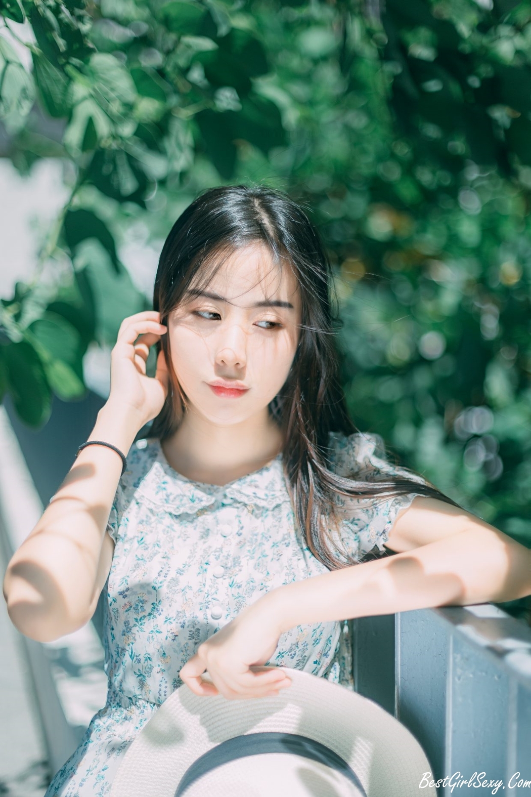YiTuYu艺图语 Vol.189 Zhang Xiao Yun