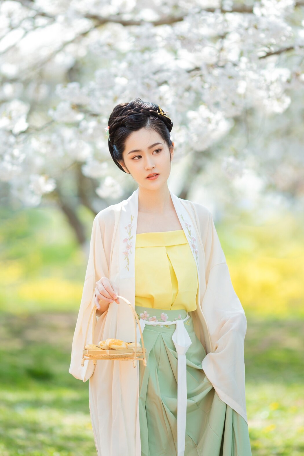 YiTuYu艺图语 Vol.1886 Shi MiN Ya