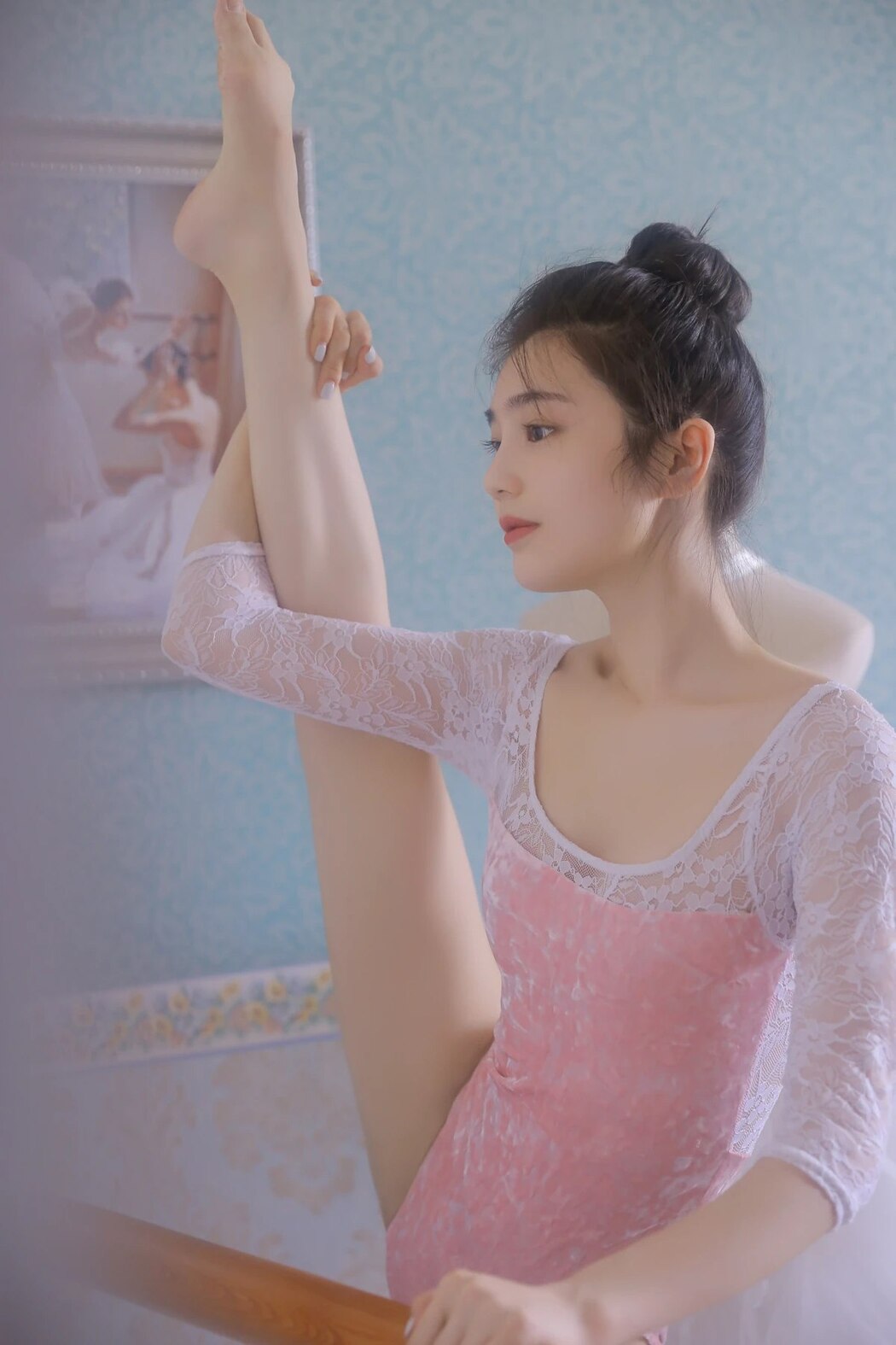 YiTuYu艺图语 Vol.1928 Fan Fan