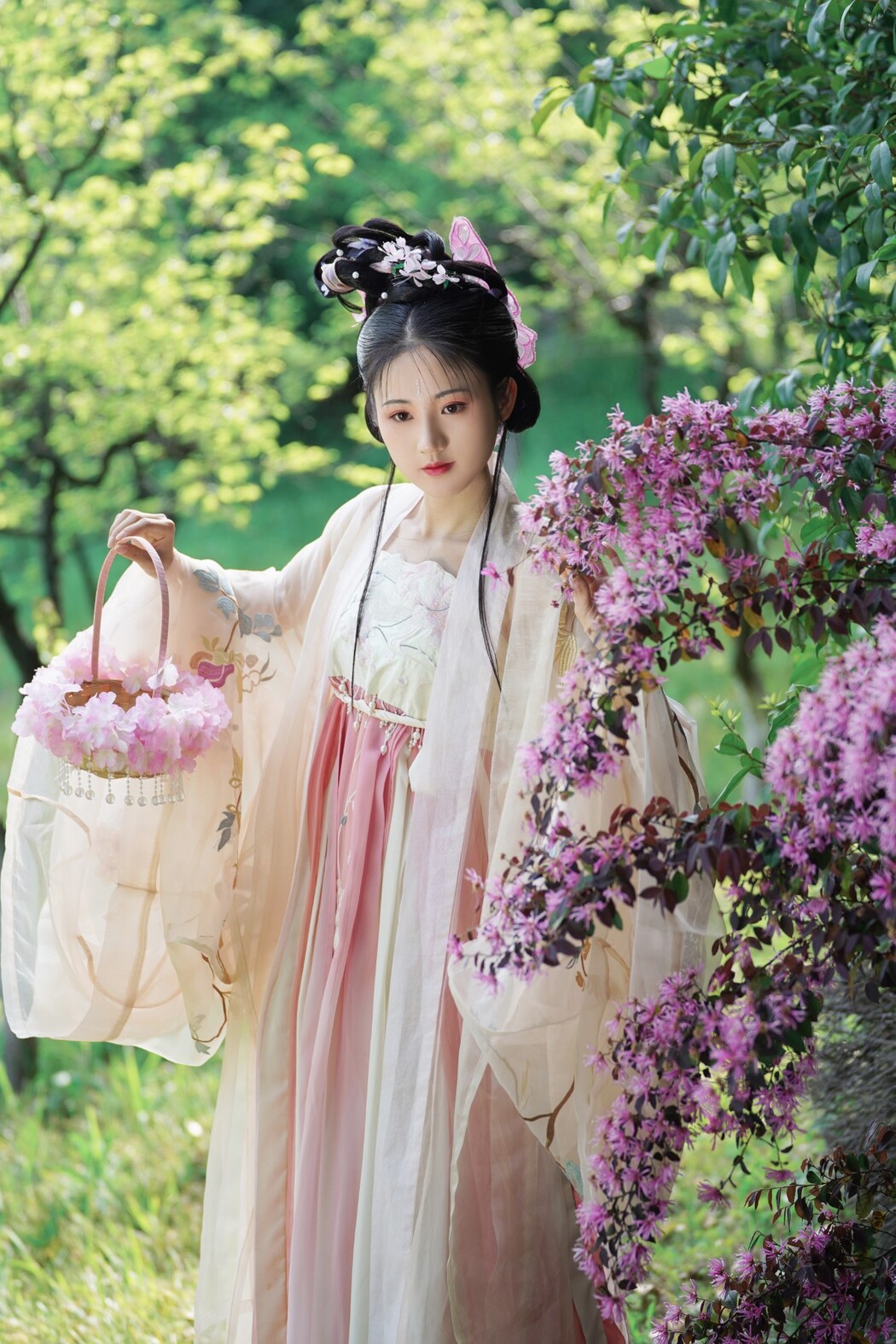 YiTuYu艺图语 Vol.1893 Jing Ko