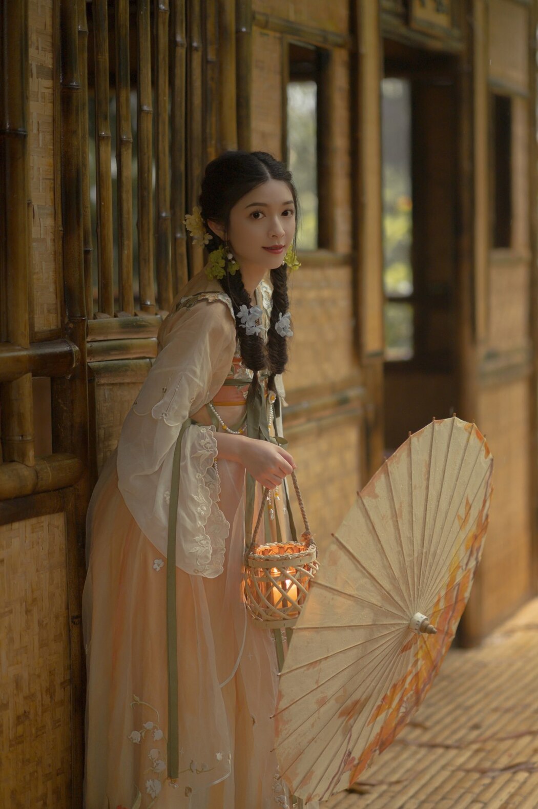 YiTuYu艺图语 Vol.1975 Xin Ran