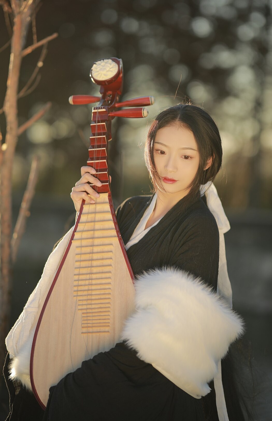 YiTuYu艺图语 Vol.1972 Nya Jiang De Ling Dang Dang