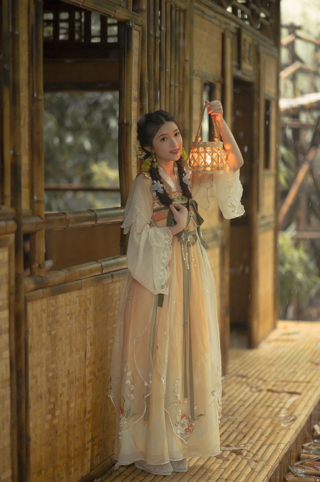YiTuYu艺图语 Vol.1975 Xin Ran