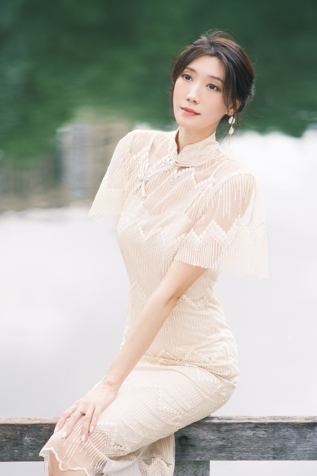 YiTuYu艺图语 Vol.1976 Zi Han