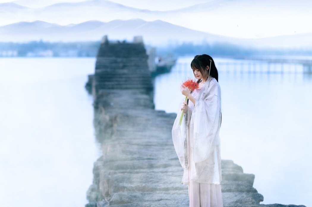 YiTuYu艺图语 Vol.1973 Tu Zi Zzz Bu Chi Hu Luo Bo