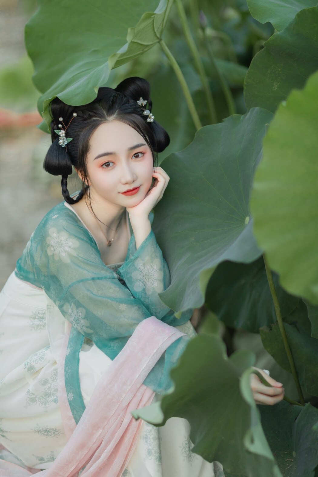 YiTuYu艺图语 Vol.1980 Pei Pei