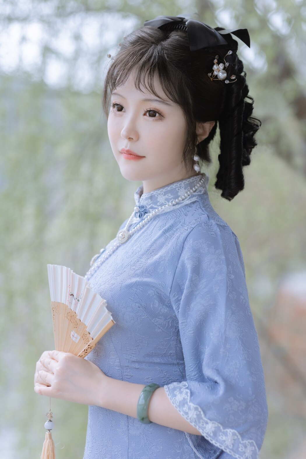 YiTuYu艺图语 Vol.1987 Lu Lu Haley
