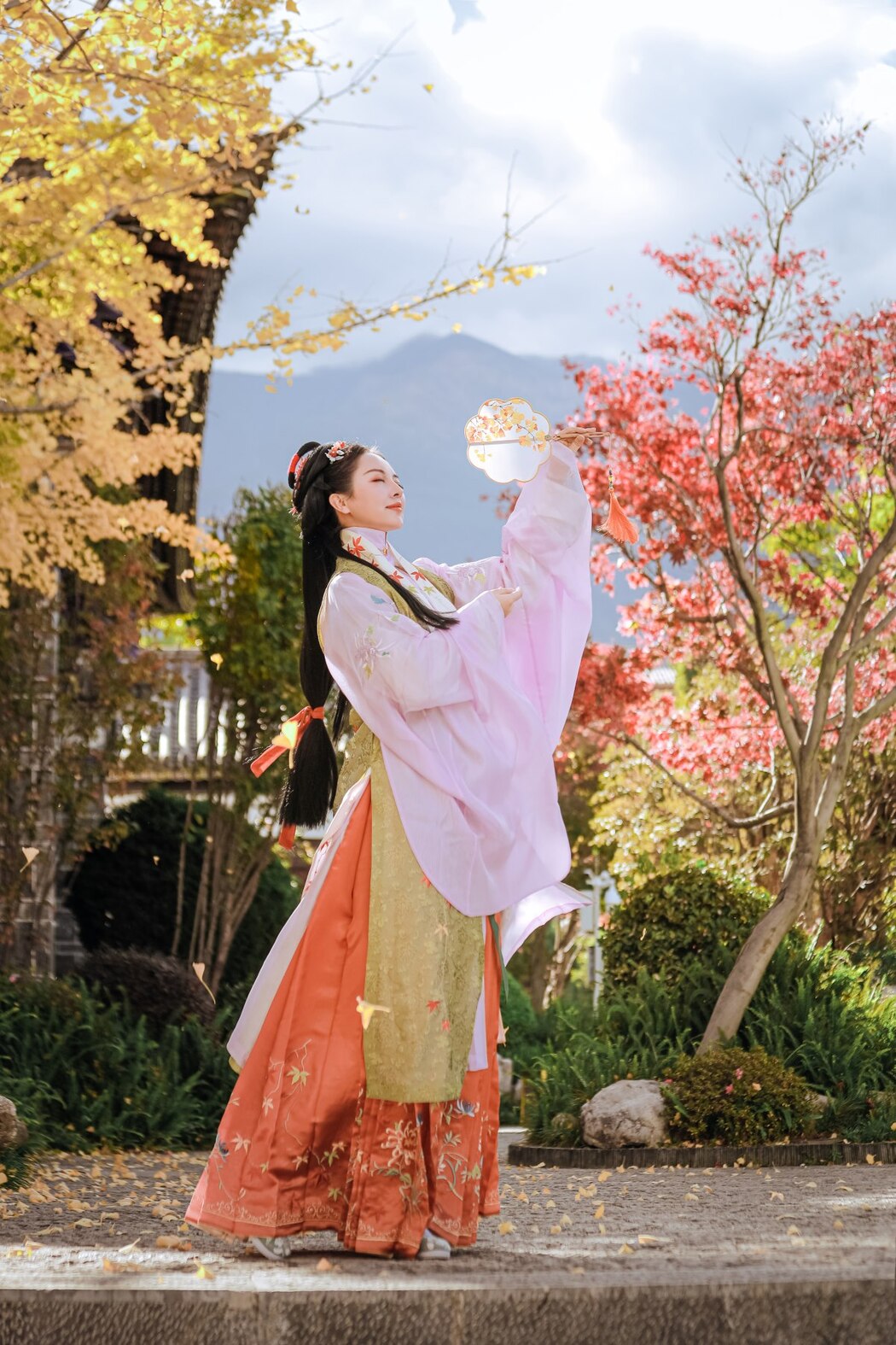 YiTuYu艺图语 Vol.2027 Mo Jin