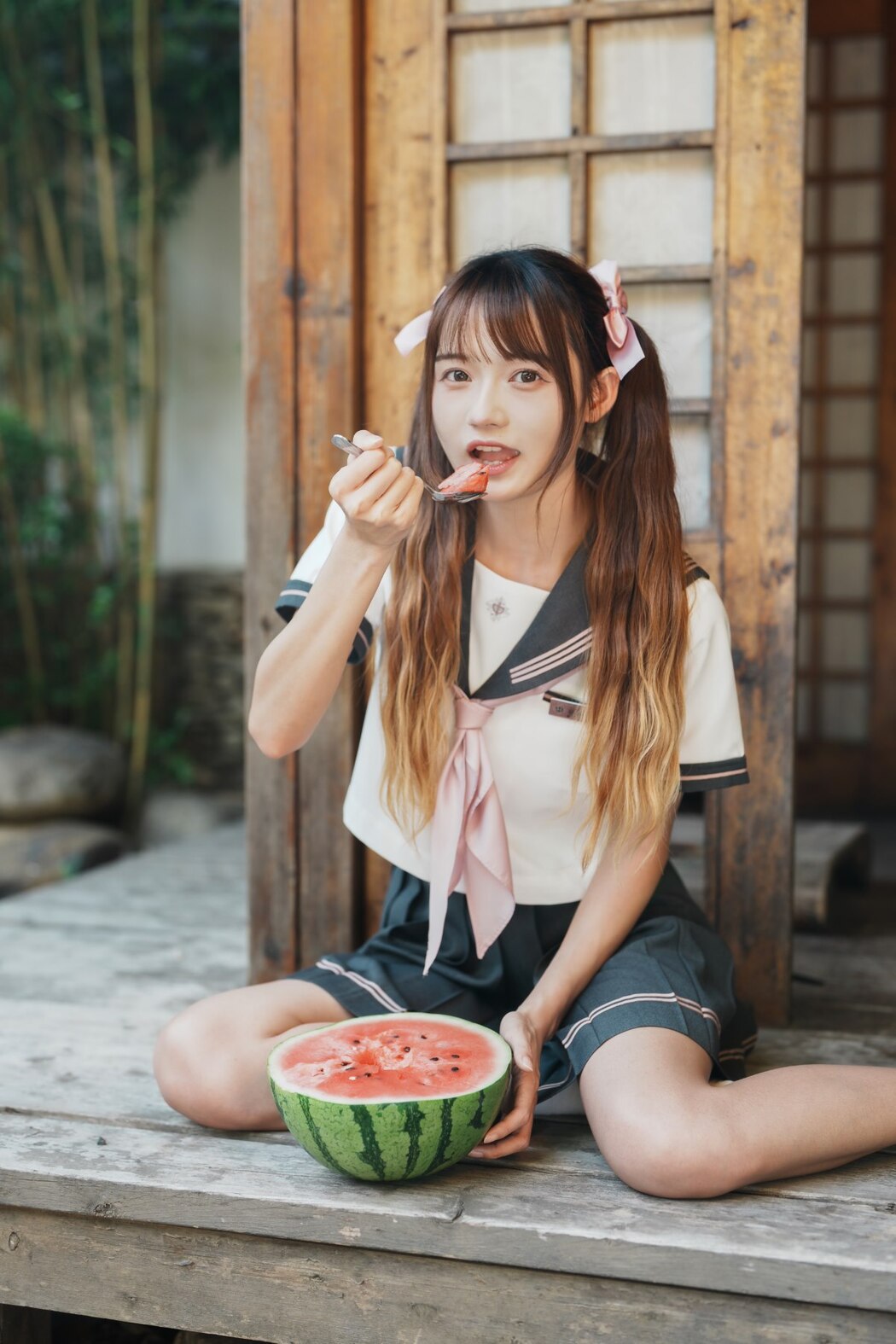 YiTuYu艺图语 Vol.2034 Tu Zi Zzz Bu Chi Hu Luo Bo