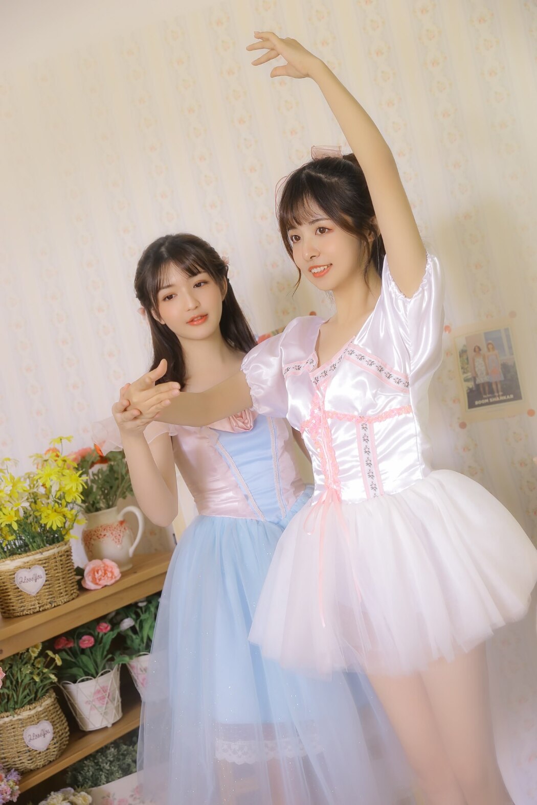 YiTuYu艺图语 Vol.1995 Jin Di -vivian