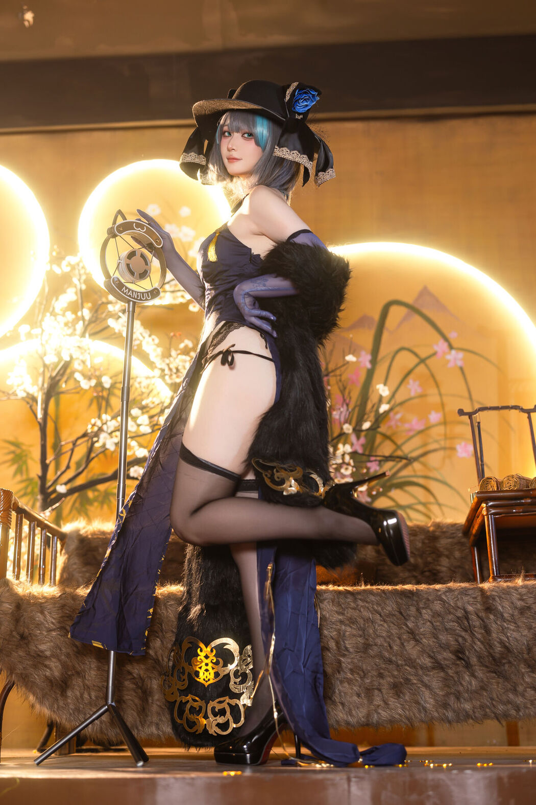 Coser@屿鱼 – 金装猫猫头