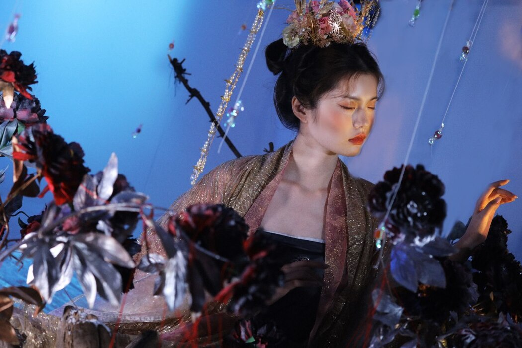 YiTuYu艺图语 Vol.1991 Yu Gu Shan