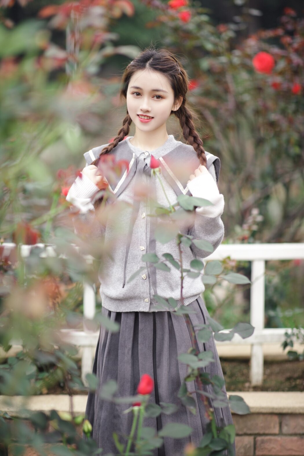 YiTuYu艺图语 Vol.2019 Liu Qi