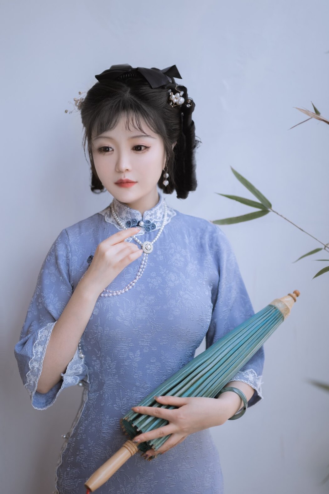 YiTuYu艺图语 Vol.1987 Lu Lu Haley