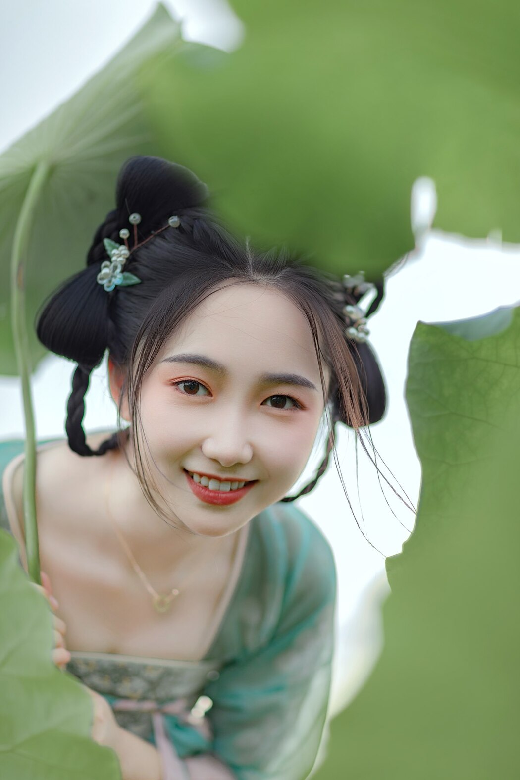 YiTuYu艺图语 Vol.1980 Pei Pei