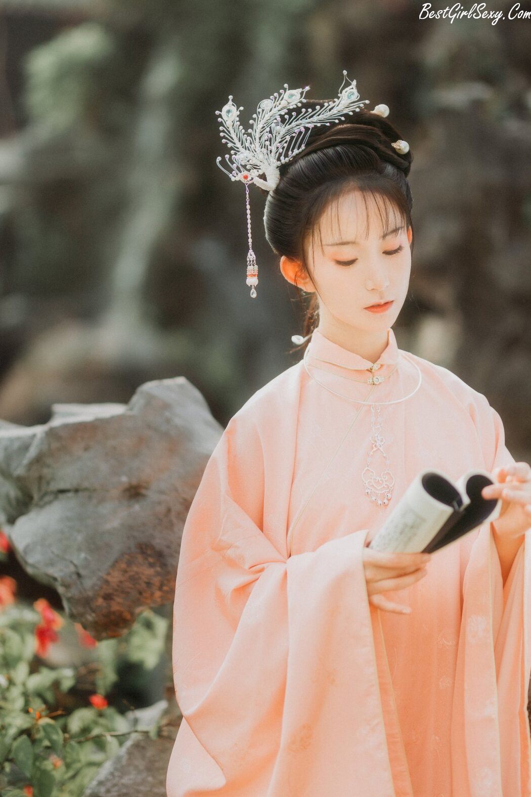 YiTuYu艺图语 Vol.203 Qi Yu