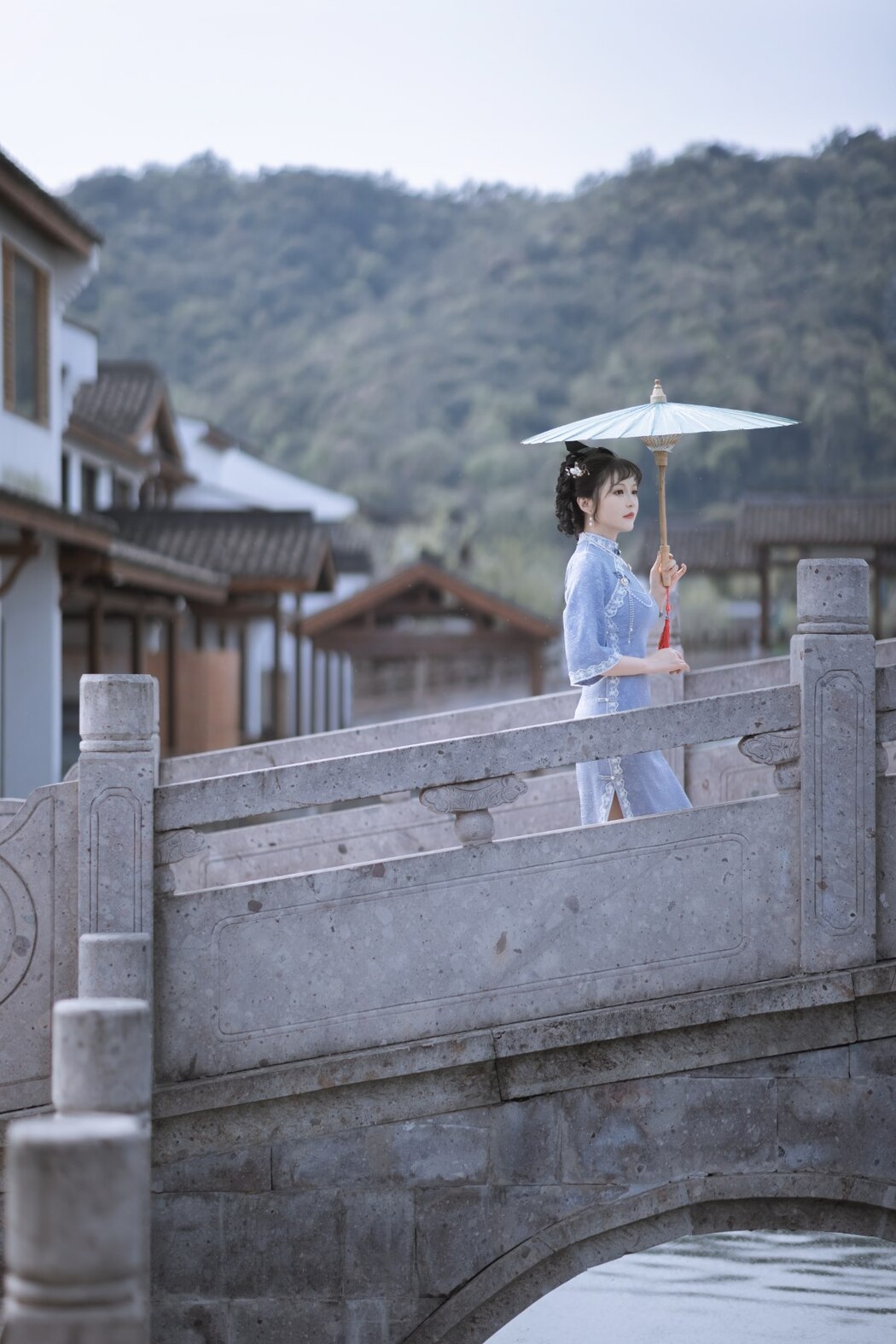 YiTuYu艺图语 Vol.1987 Lu Lu Haley